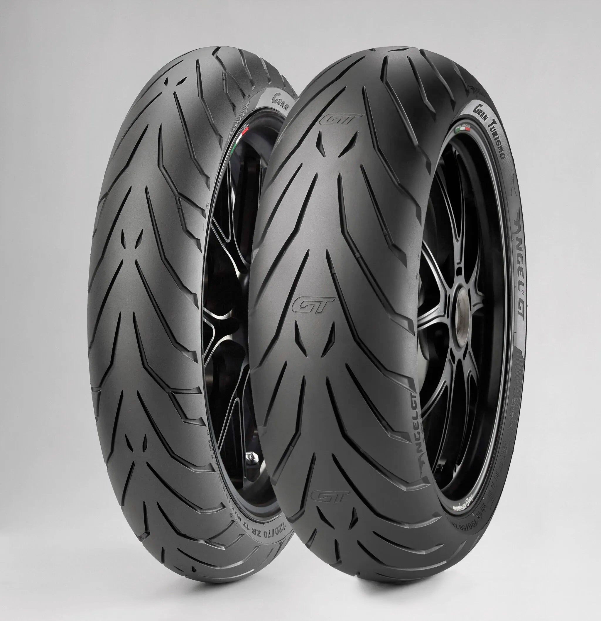 Pirelli Angel Gt Tire 110/80zr18 Front