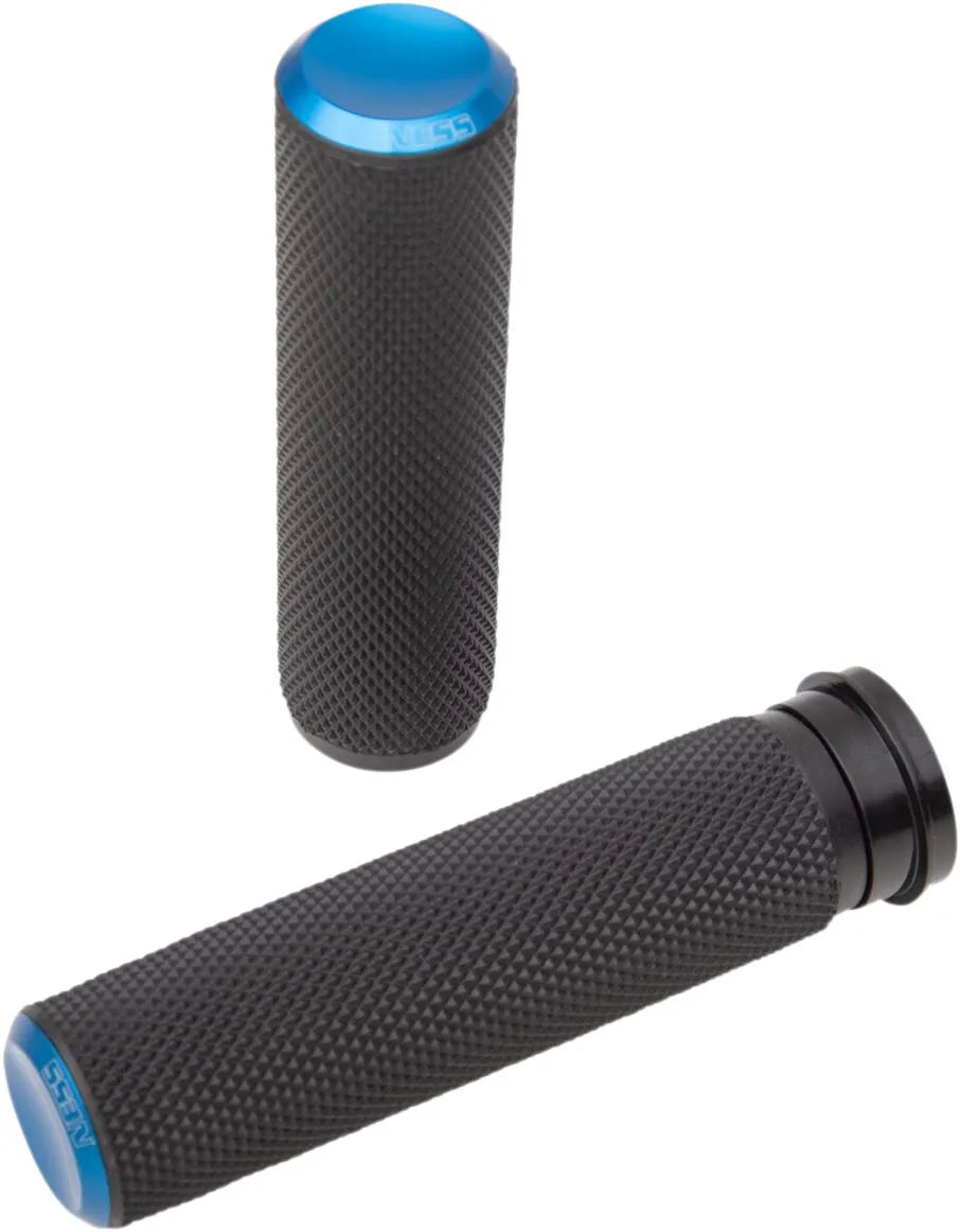 Arlen Ness Knurled Grips - Black/blue, 1"