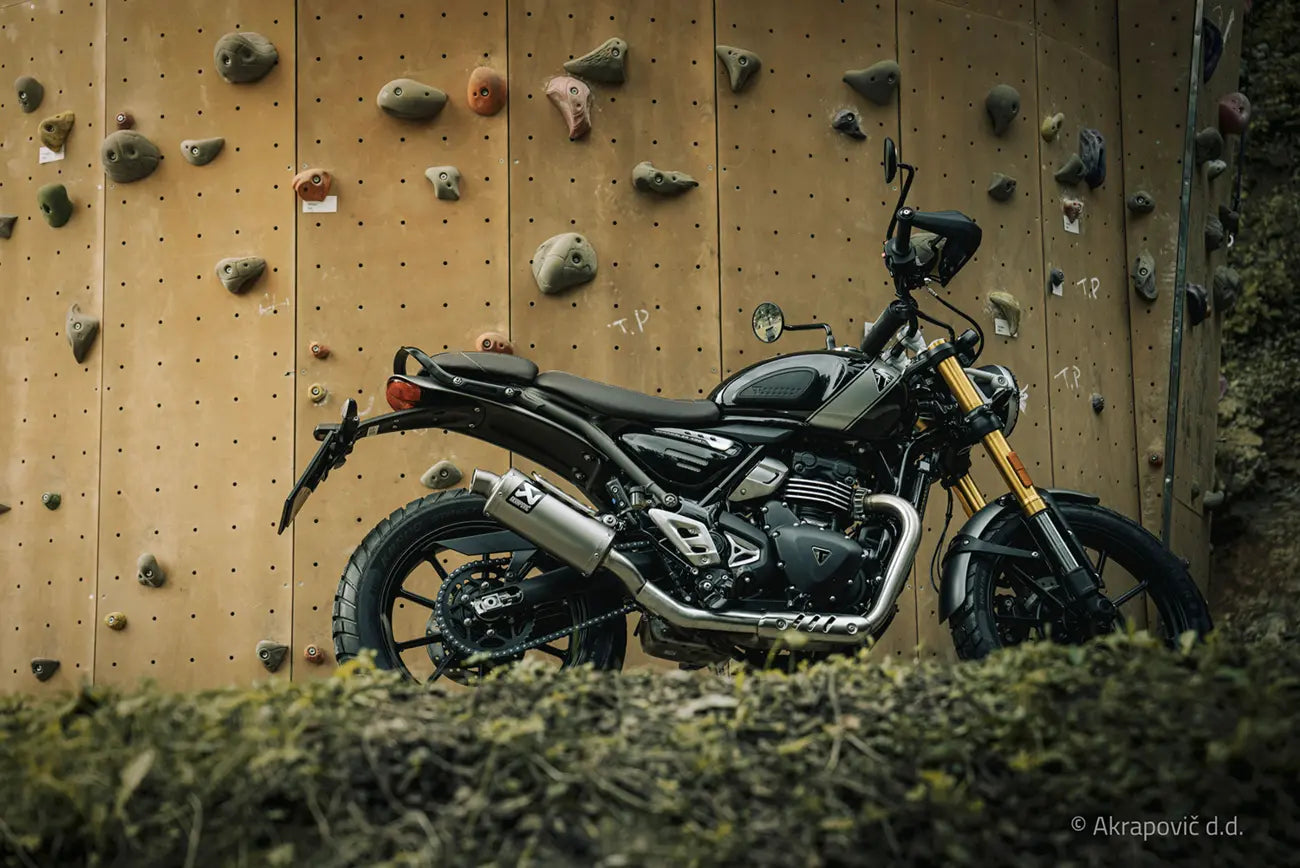 Akrapovic Slip-on Line Titanium Muffler