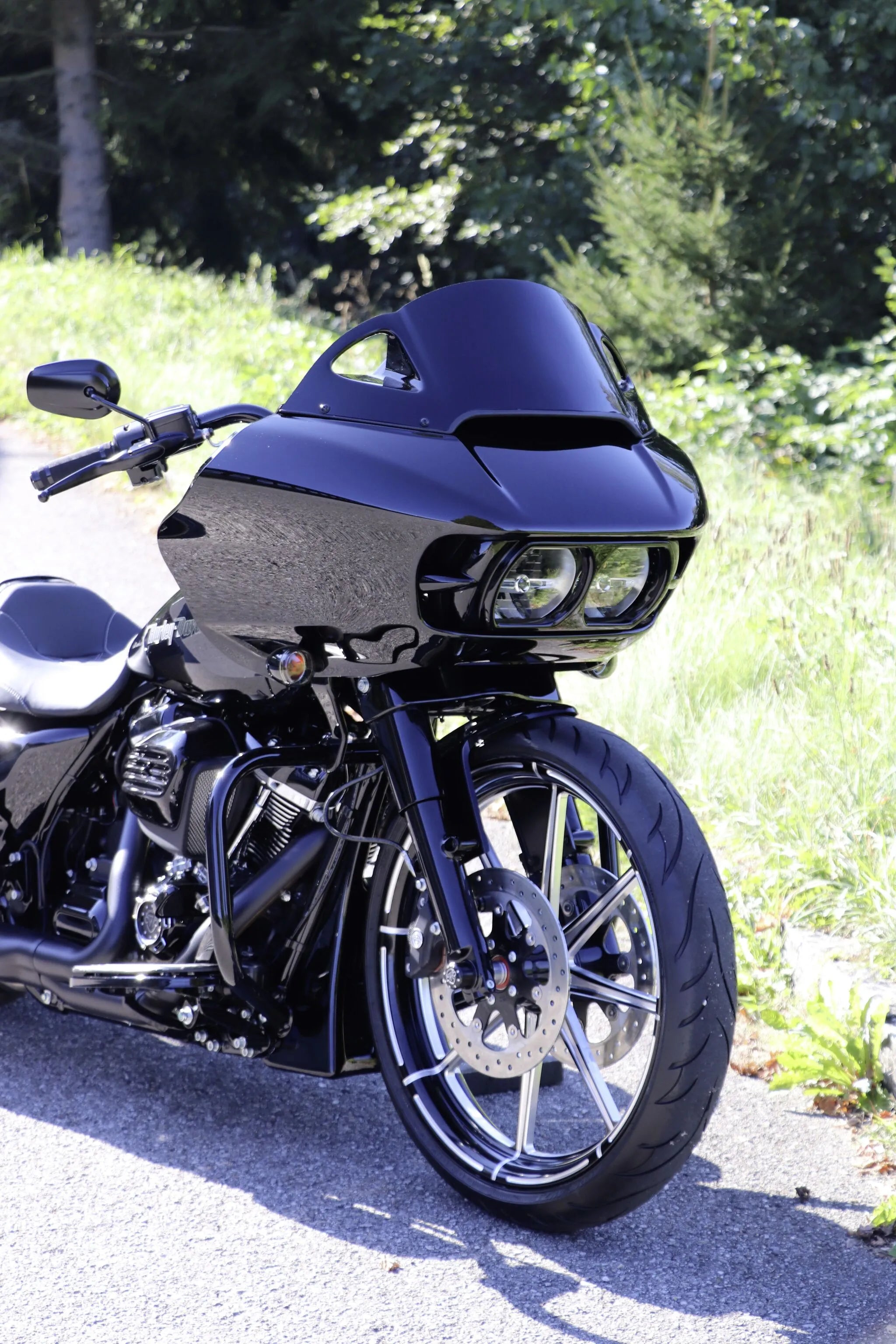 Cult Werk Racing Windshield For Harley-davidson