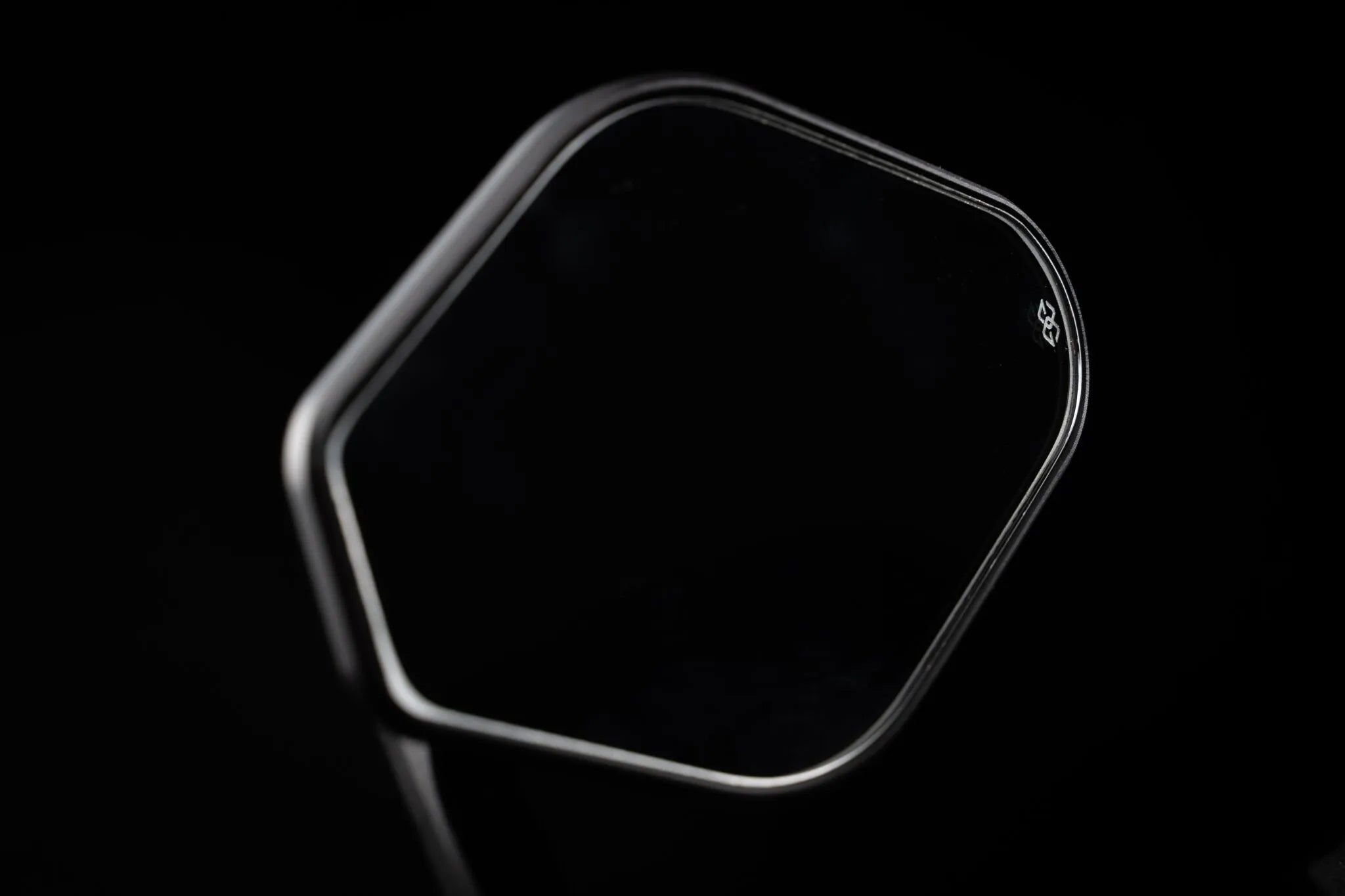 Gilles Tooling Stratos Barend Mirror Symmetrical M12