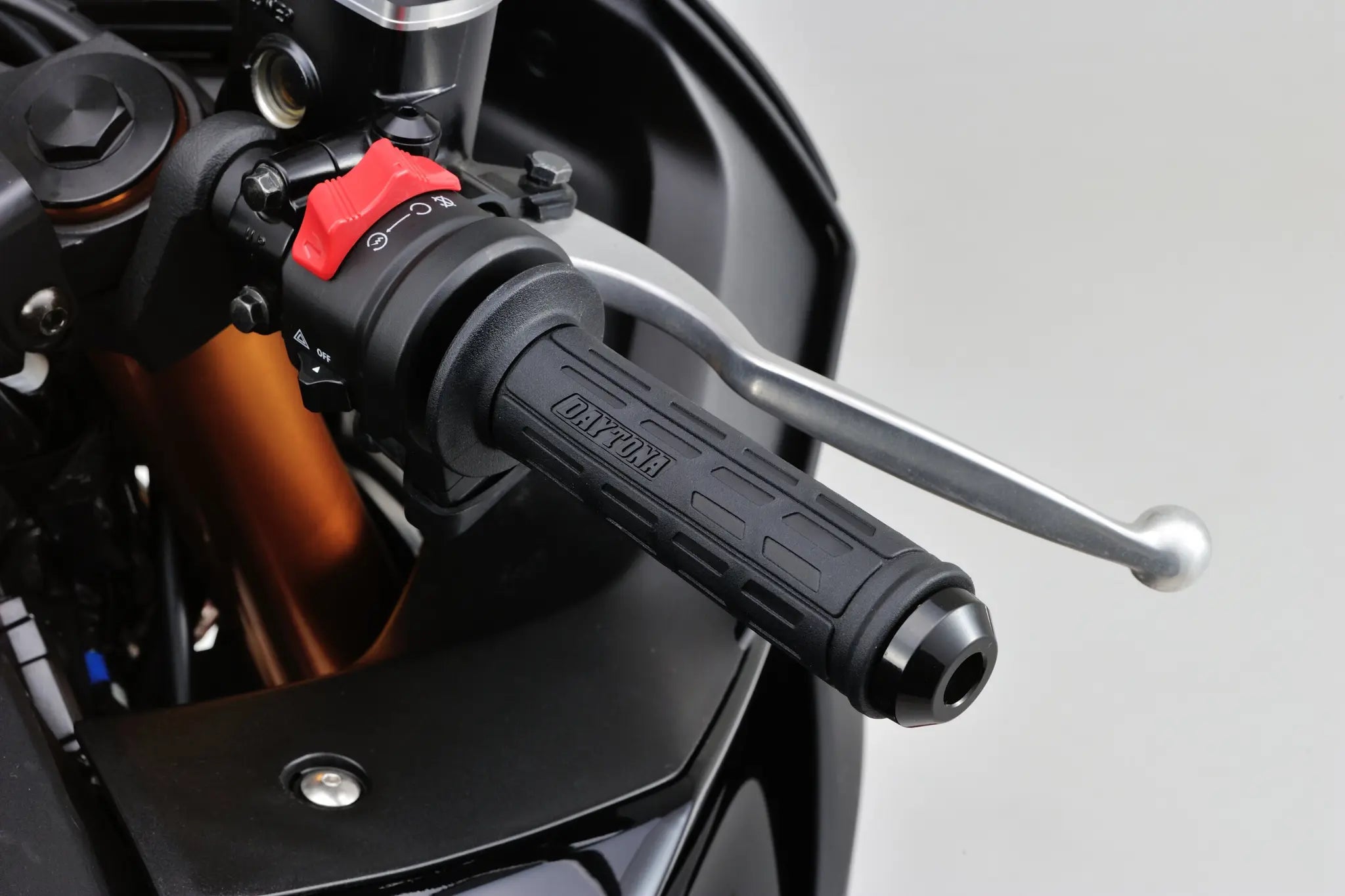 Daytona Grippy Grip Tapered - 22mm Handlebar