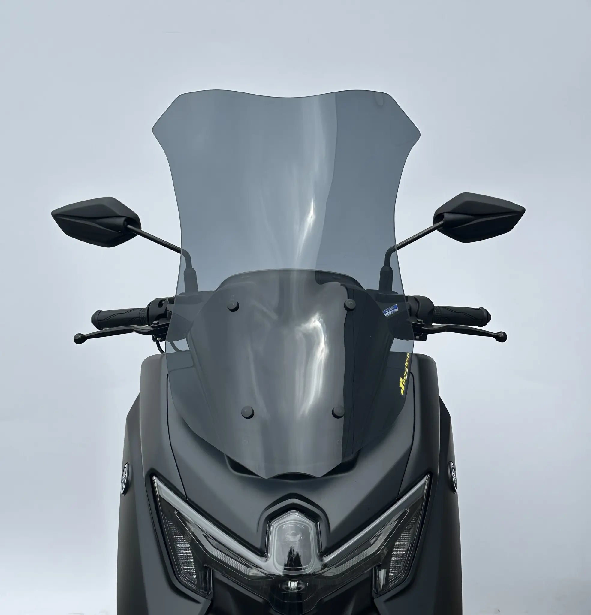 Bullster Windscreen: Yamaha Nmax 125, 22-1/4"