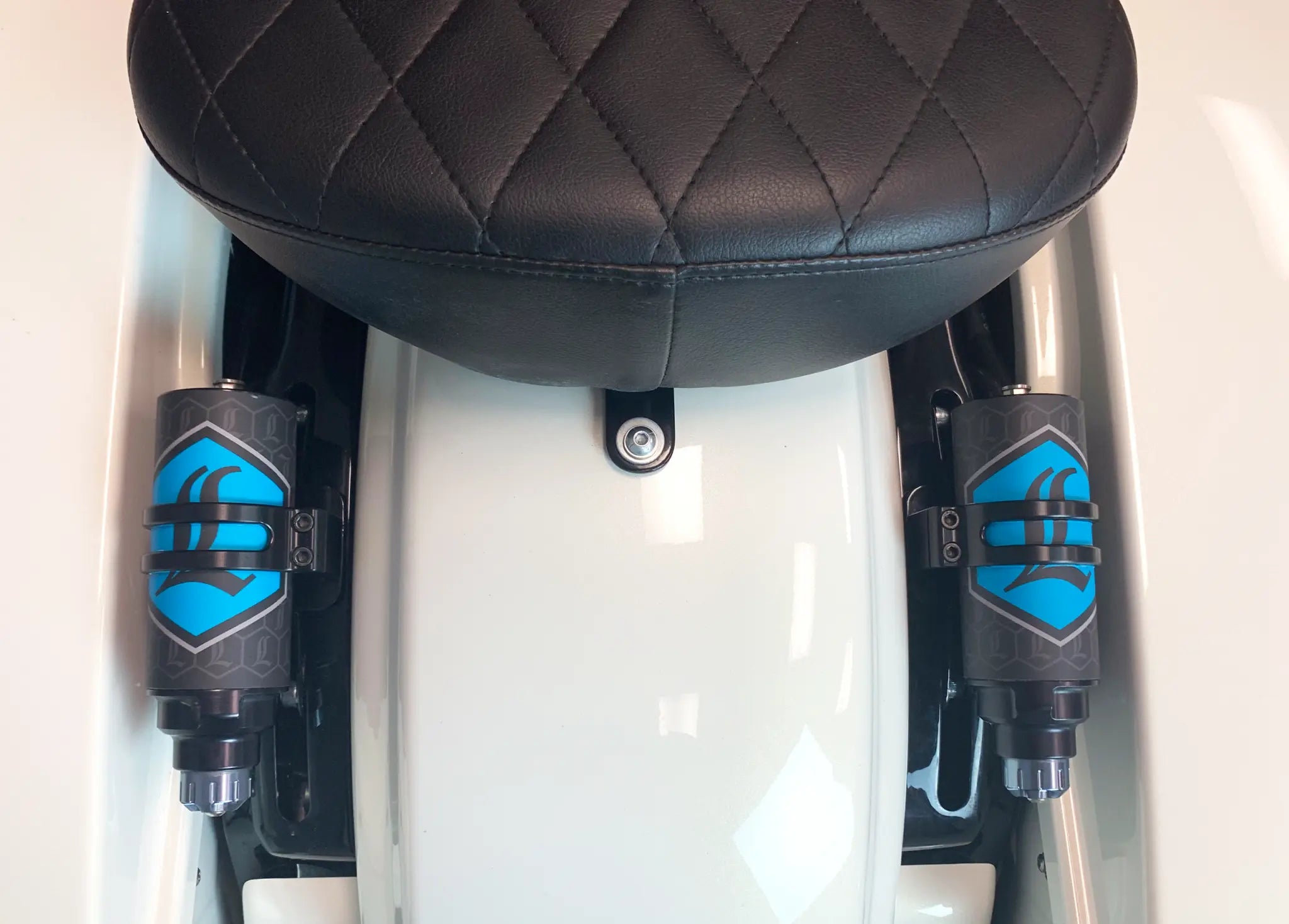 Legend Suspension Revo Arc Reservoir Mount For Fl Touring