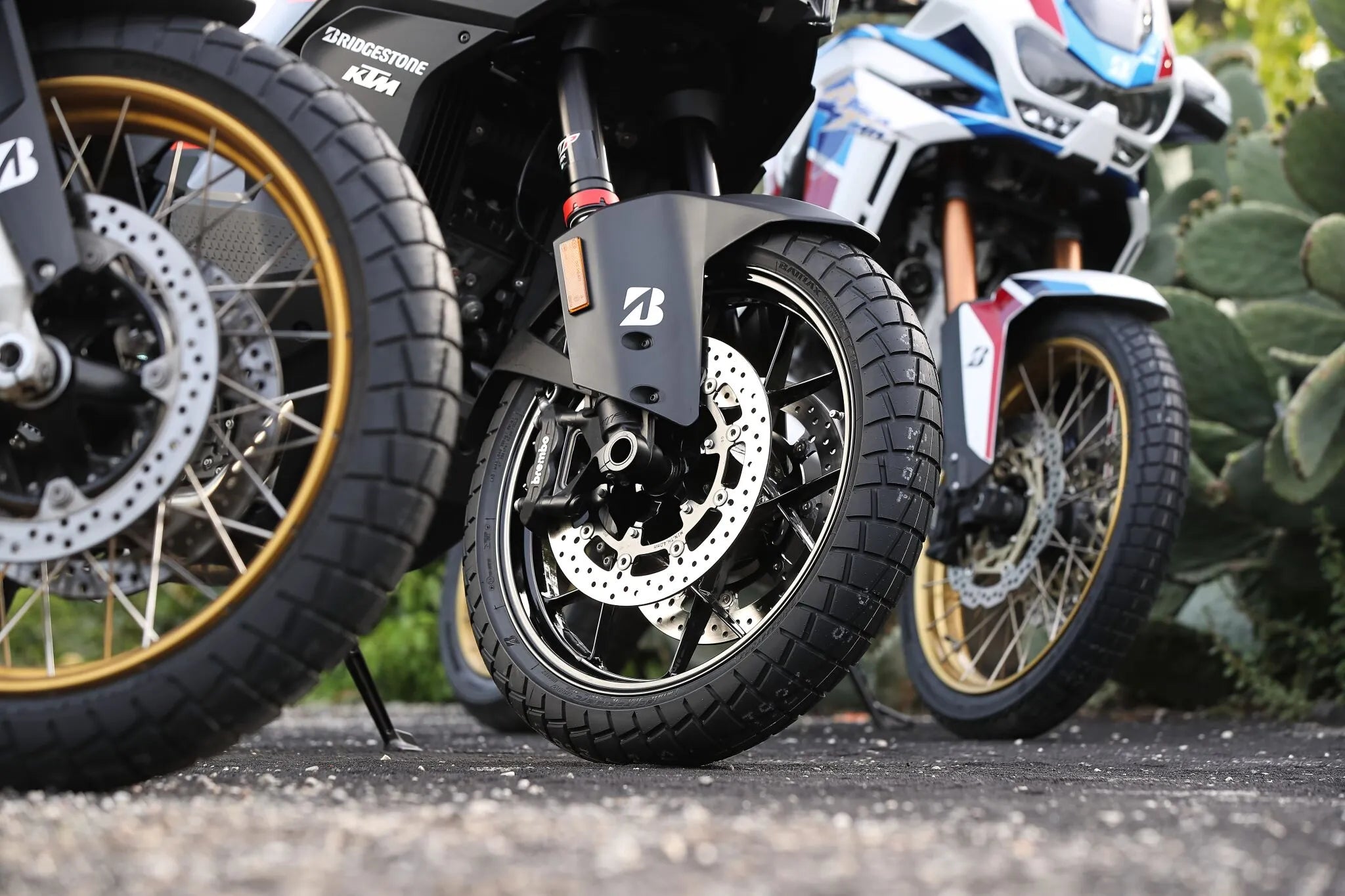 Bridgestone Battlax Adventure Trail At41 Tire - 90/90v21 Front