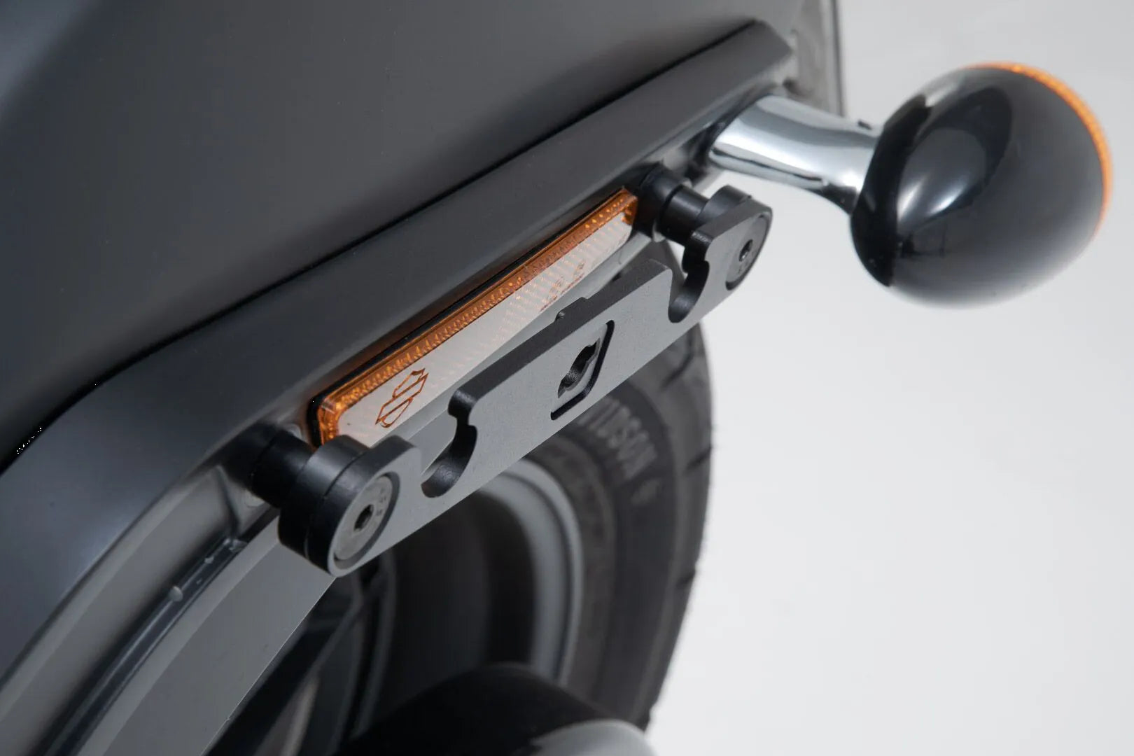 Sw-motech Slh Side Carrier For Harley-davidson