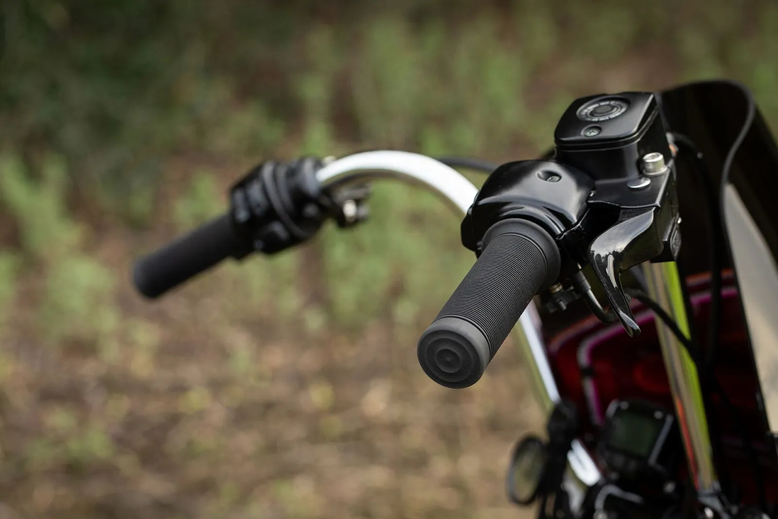 Biltwell Kung Fu Grips - Black, 1-inch