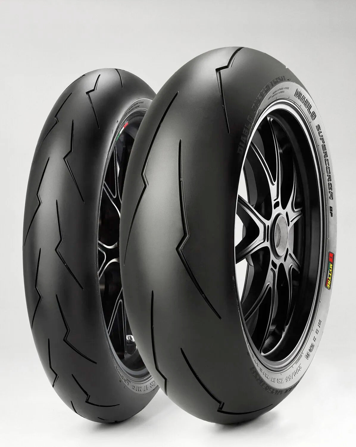 Pirelli Diablo Supercorsa Sp V2 Tire For Sportbikes
