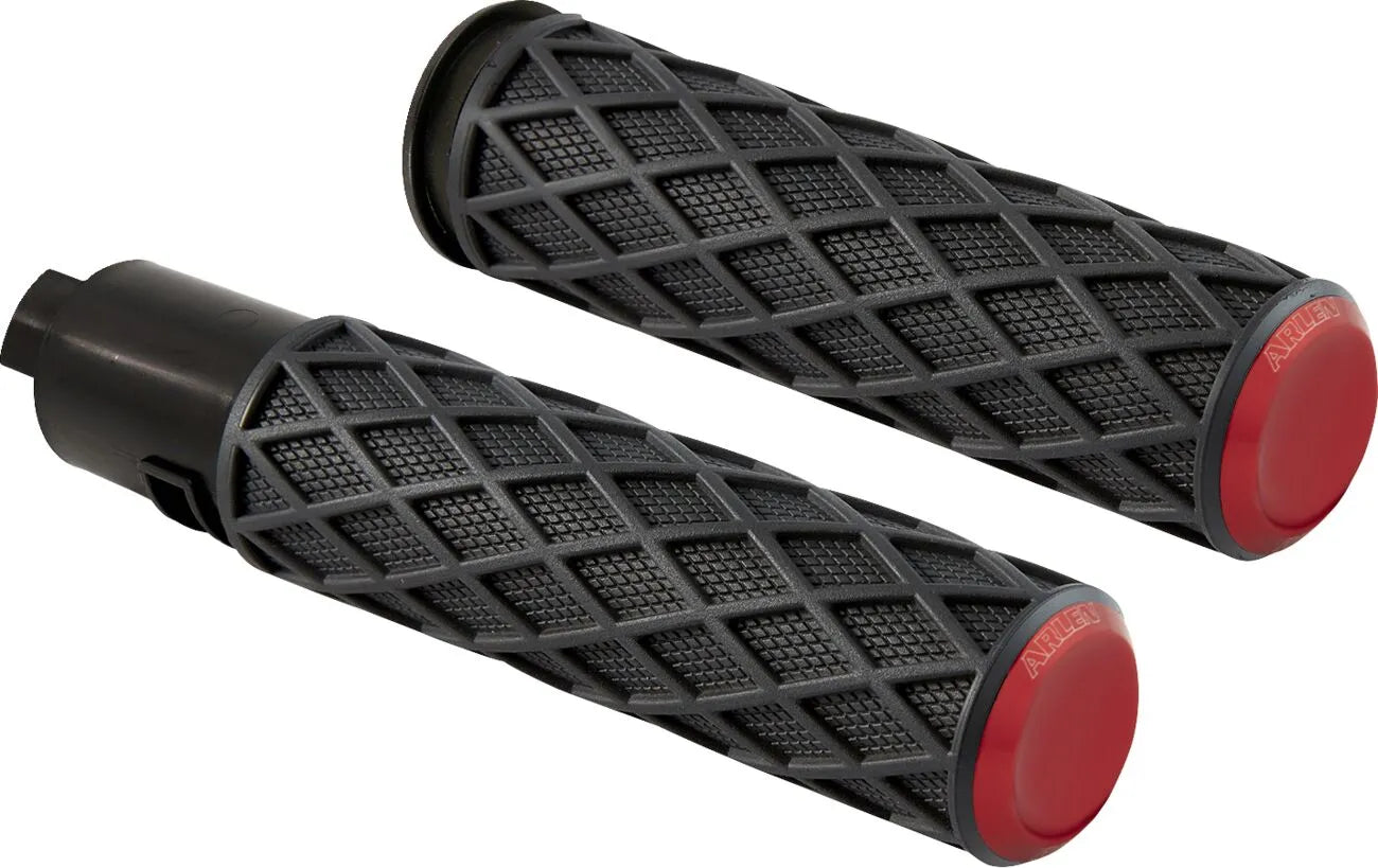 Arlen Ness Diamond Grips - Red/black