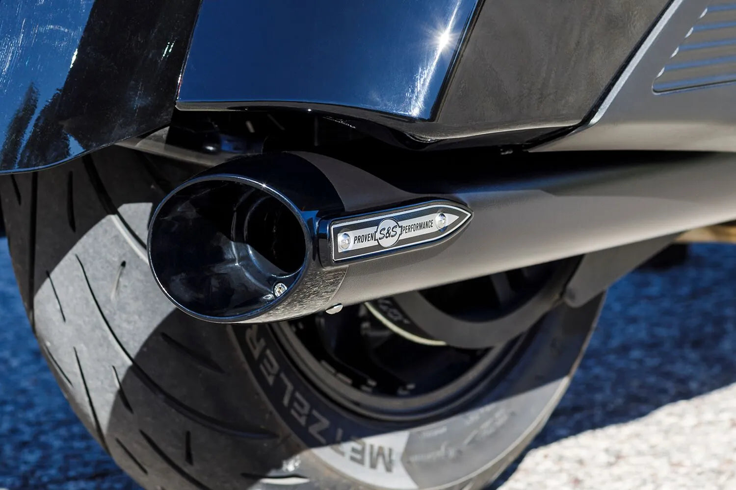 S&s Cycle 4" Broadhead Slip-on Mufflers - Black