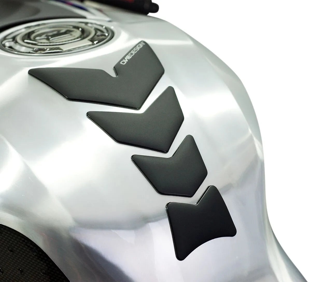 Onedesign Resin/soft Touch Tank Pad - Universal Fit