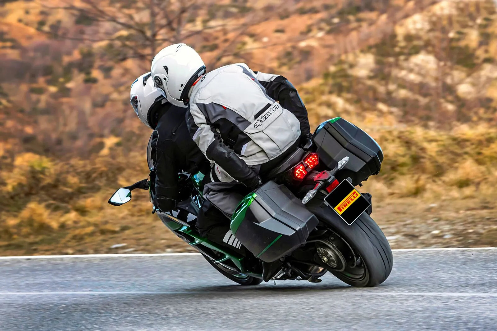 Pirelli Angel Gt Ii Tire 150/70zr17 Rear