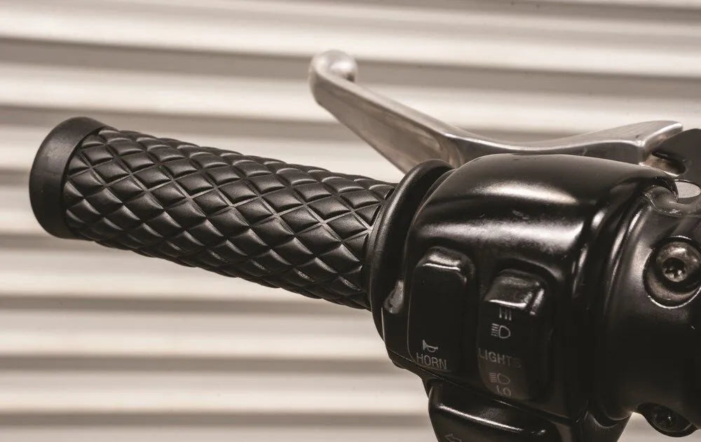 Burly Brand 7/8” Diamondback Grips