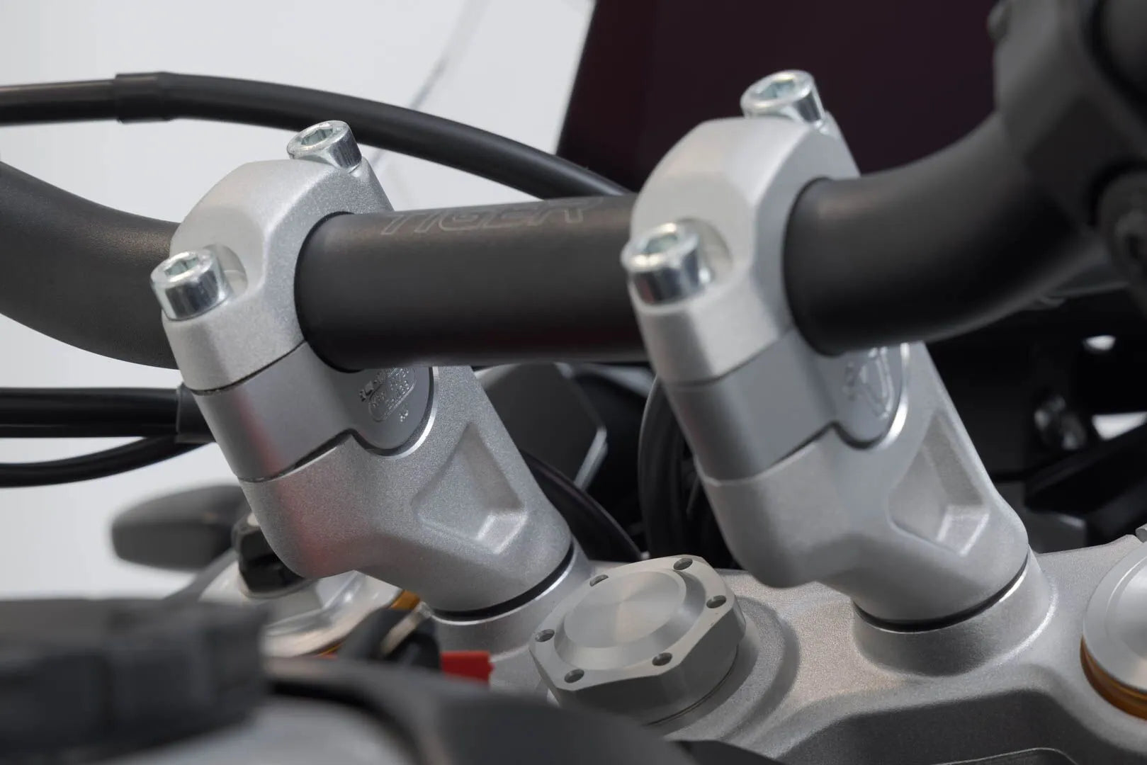 Sw-motech 20mm Bar Riser