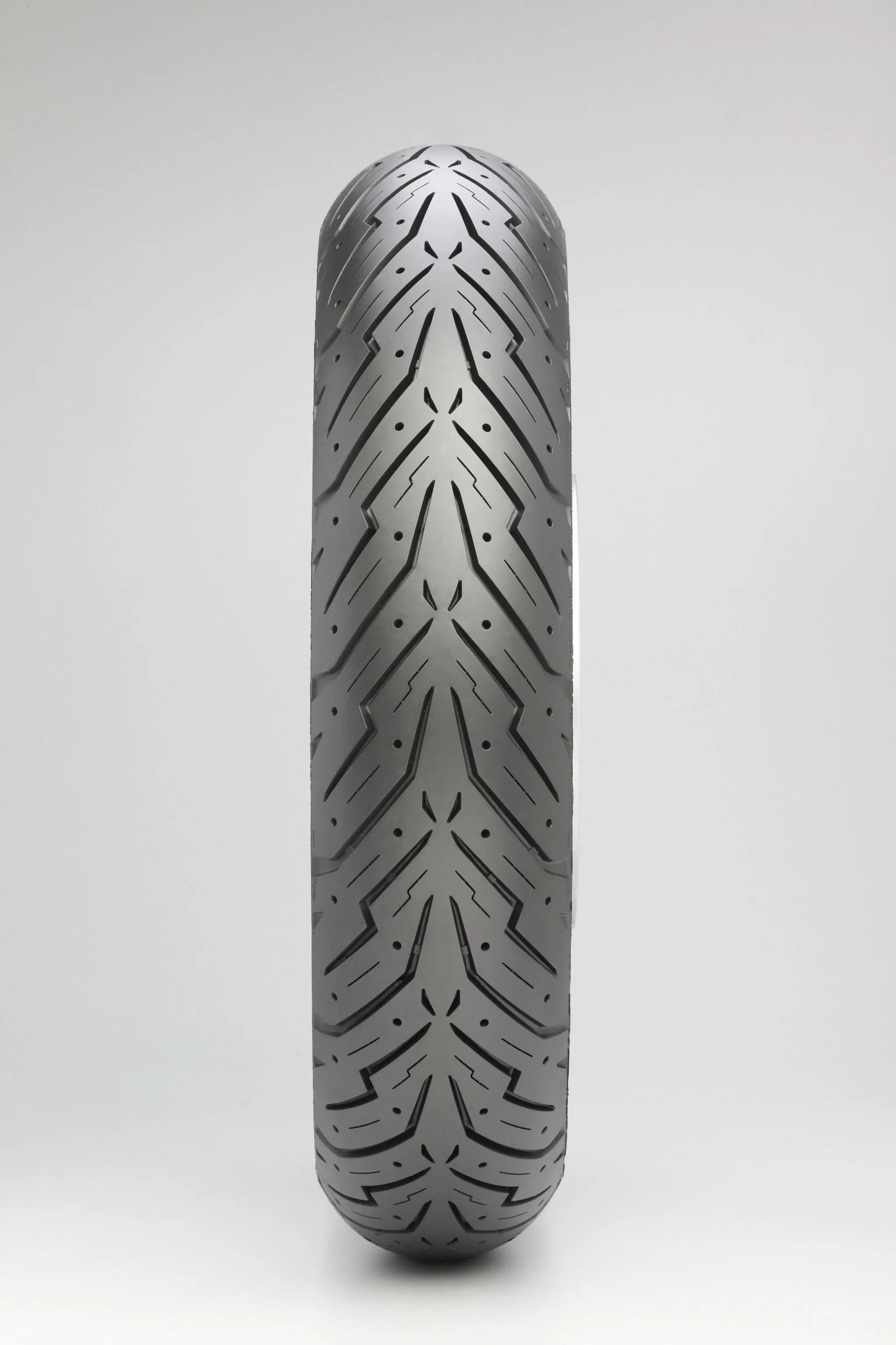 Pirelli Angel Scooter Tire 150/70-14 Rear