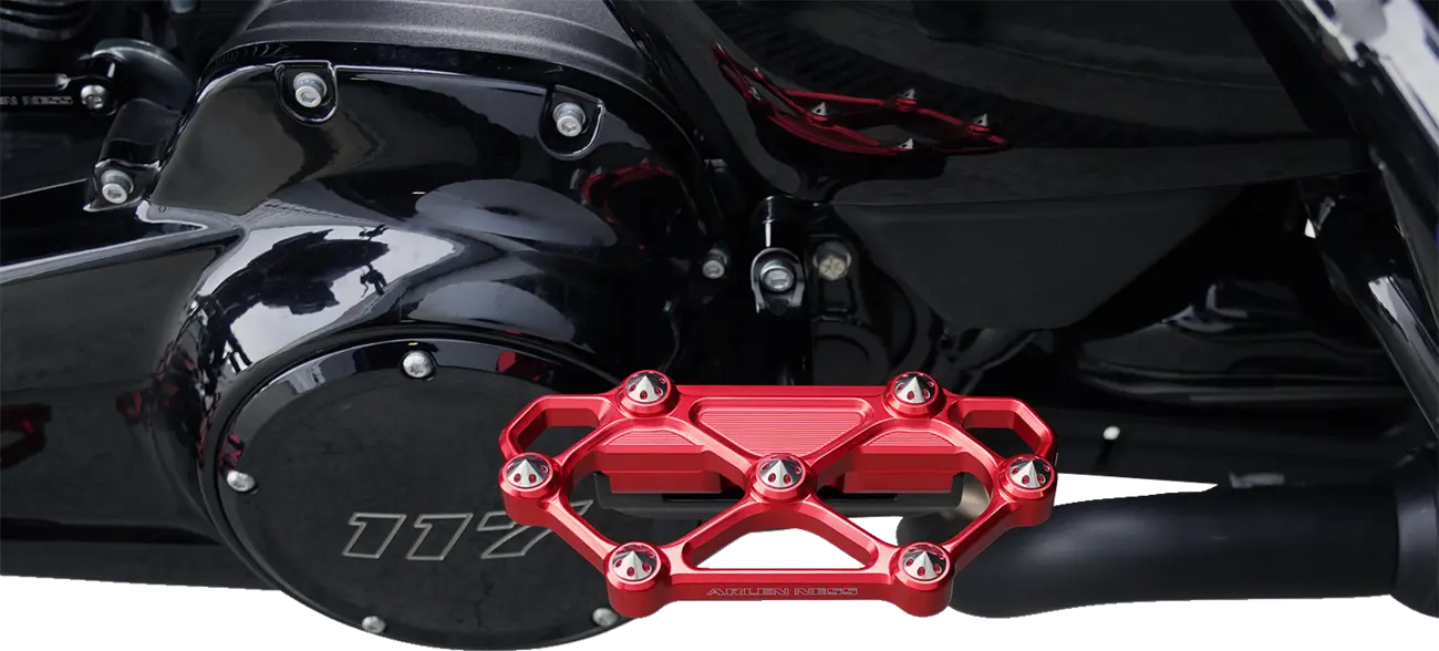 Arlen Ness Diamond Floorboards - Red Anodized