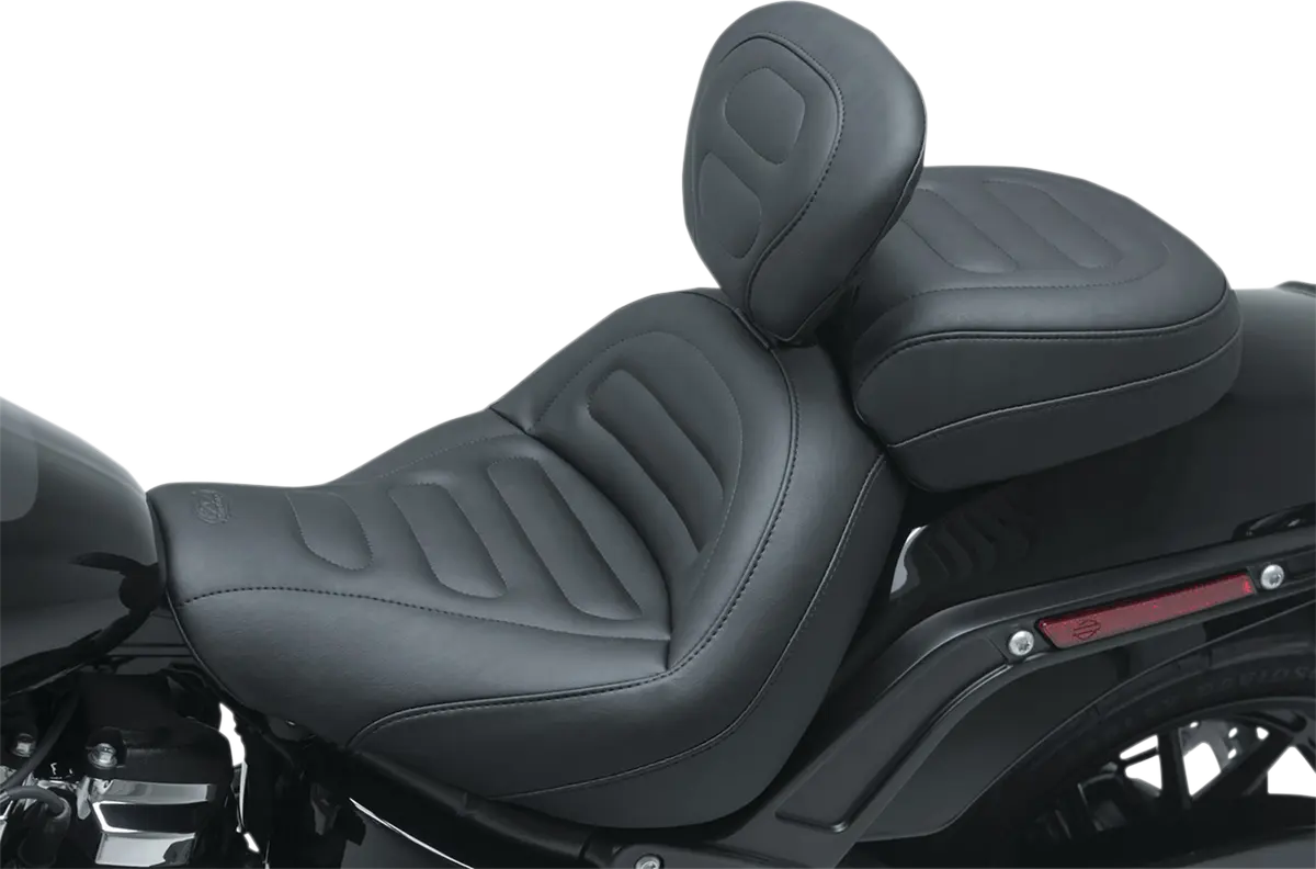 Mustang Max Profile Touring Seat