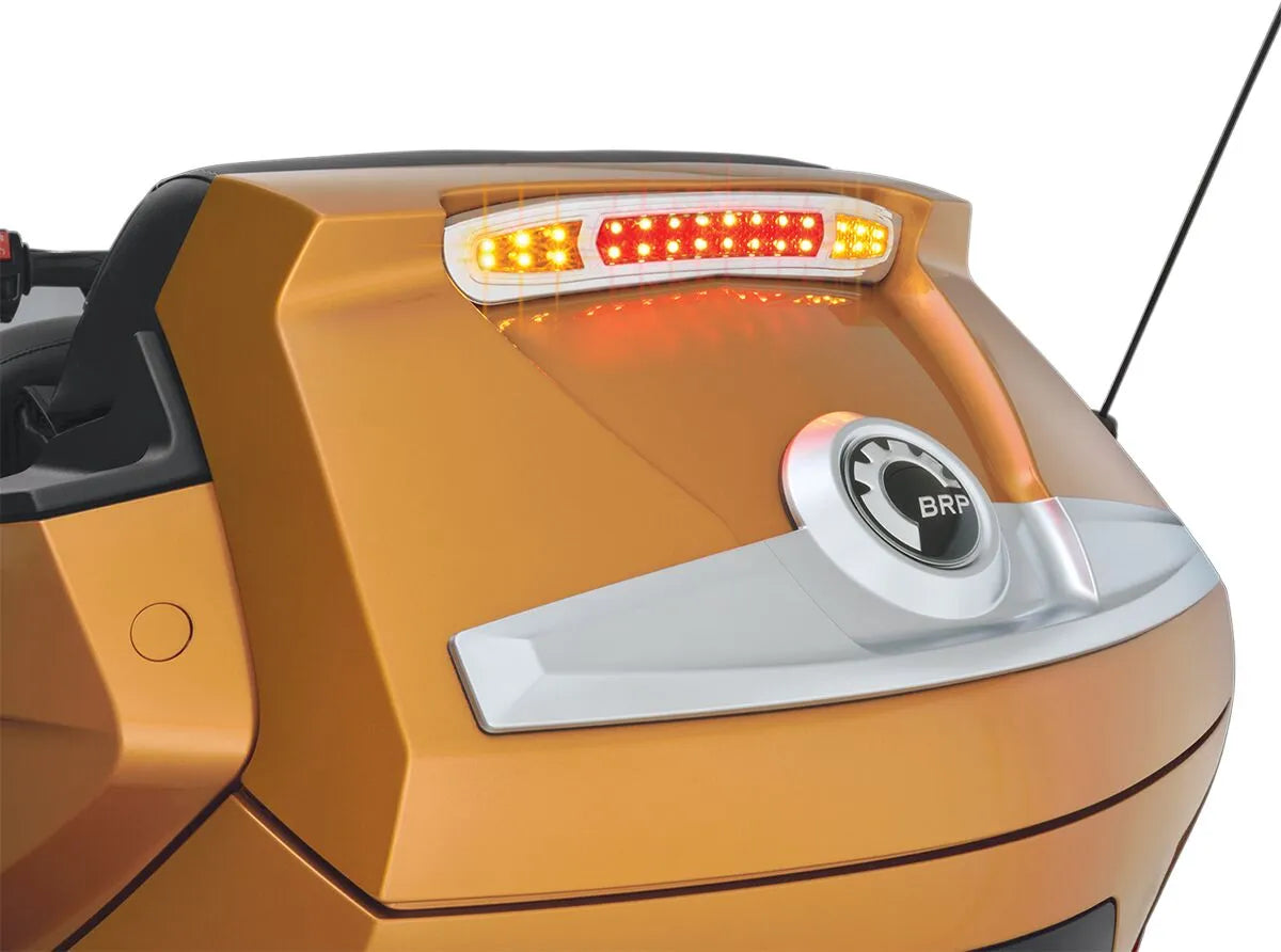 Show Chrome Trunk Led Run/turn/brake Light