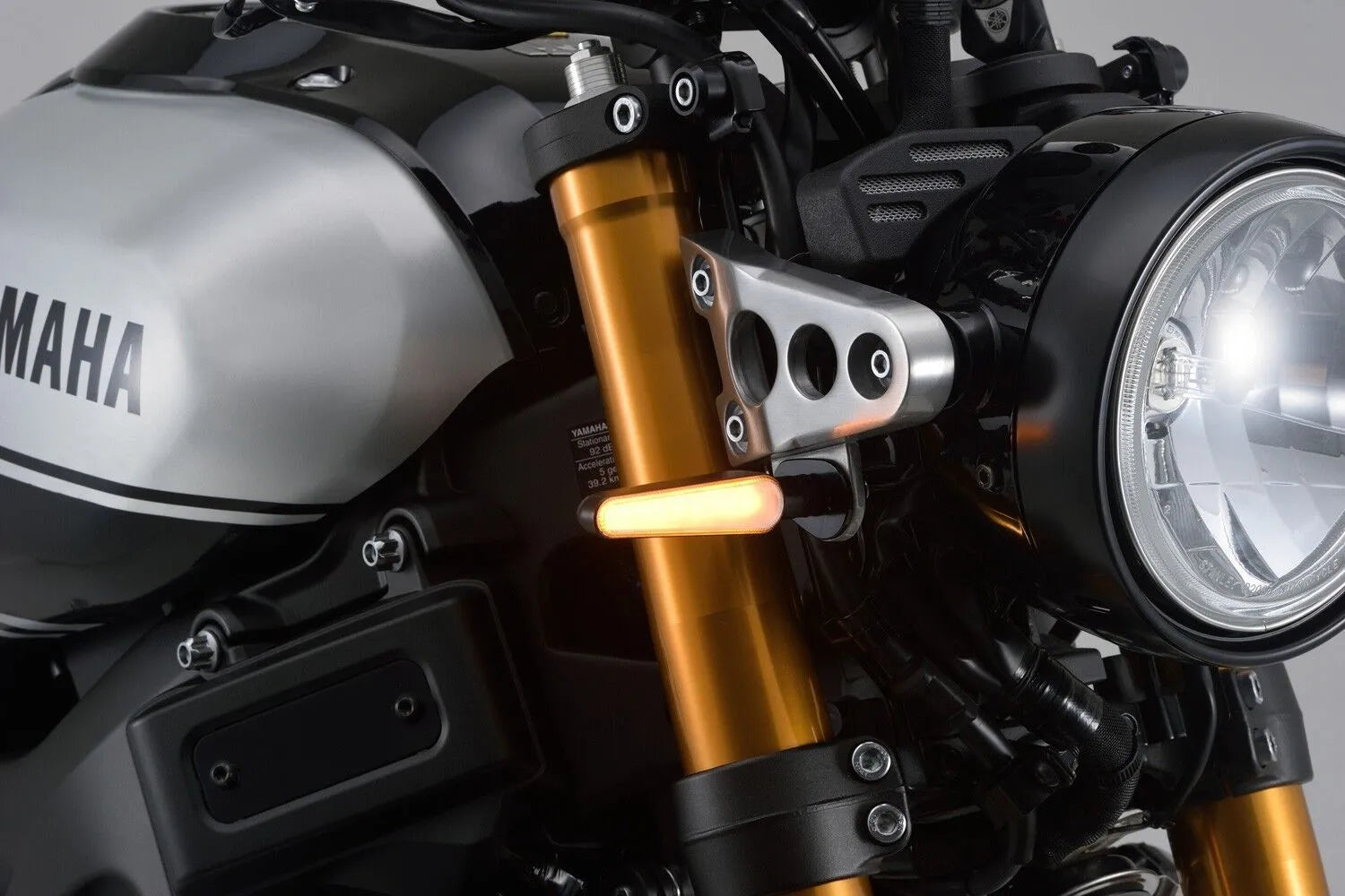 Daytona D-light Indicator - E-marked Turn Signals