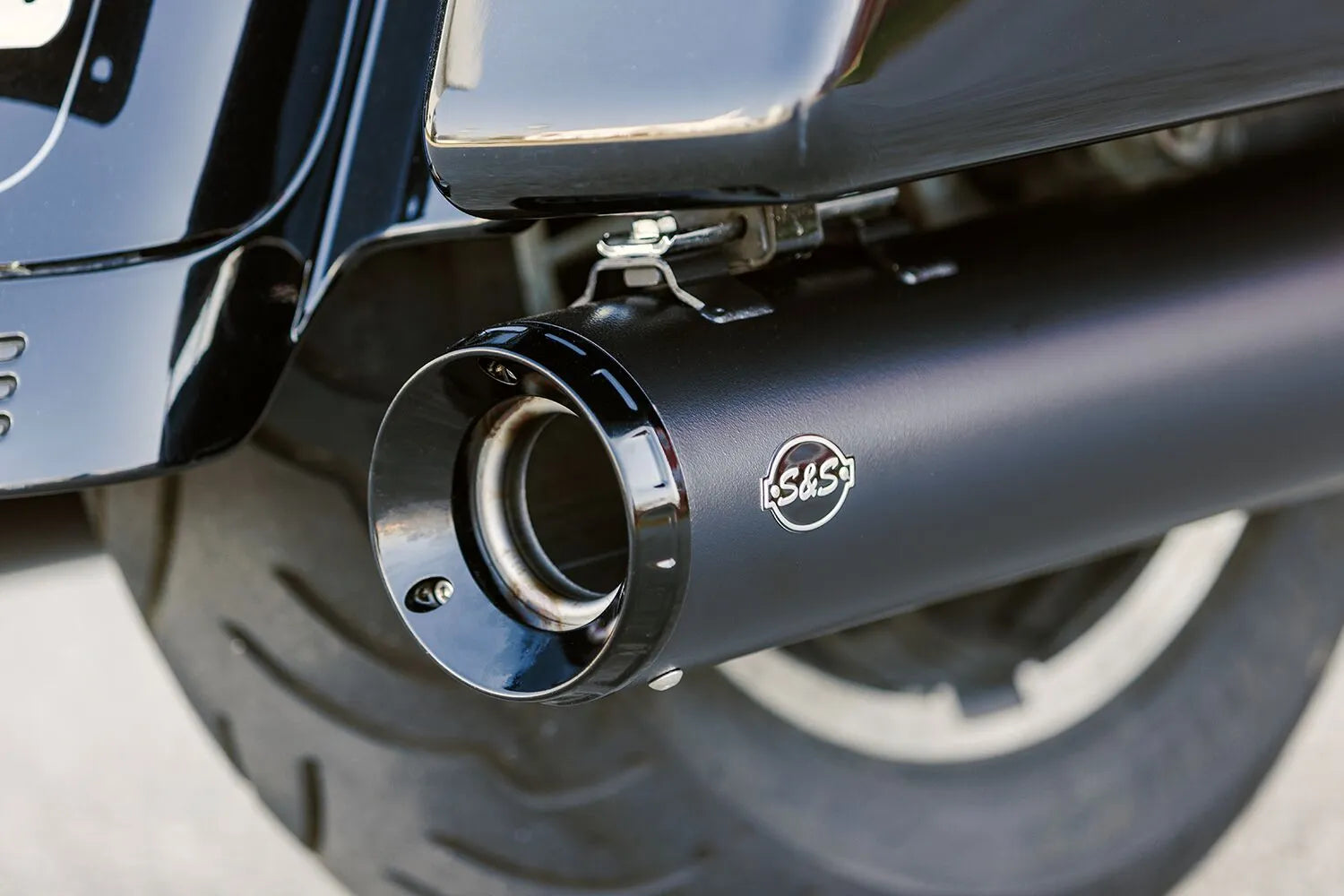 S&s Cycle Gnx Slip-on Mufflers - Aggressive Tone