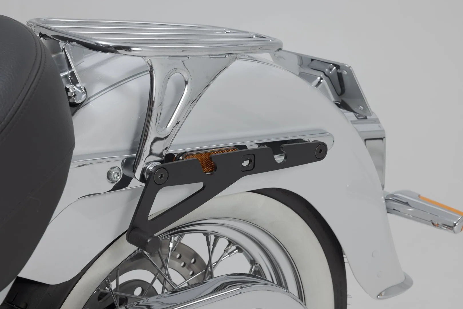 Sw-motech Slh Side Carrier For Harley-davidson