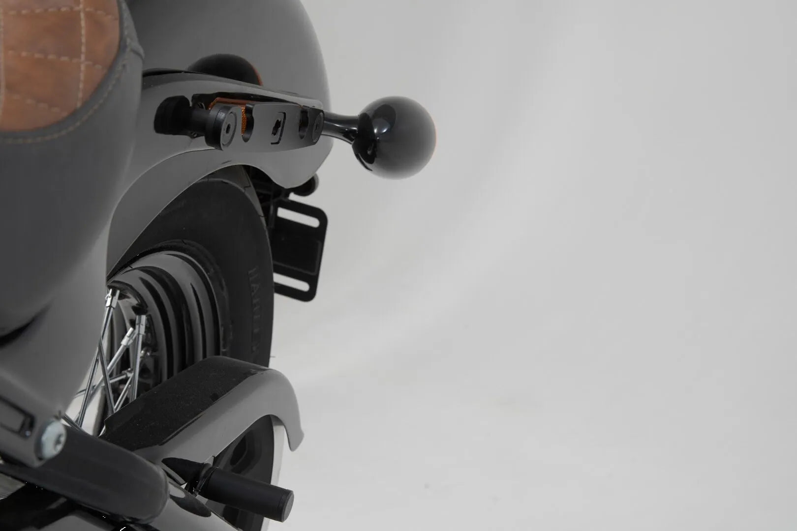 Sw-motech Slh Side Carrier For Harley-davidson