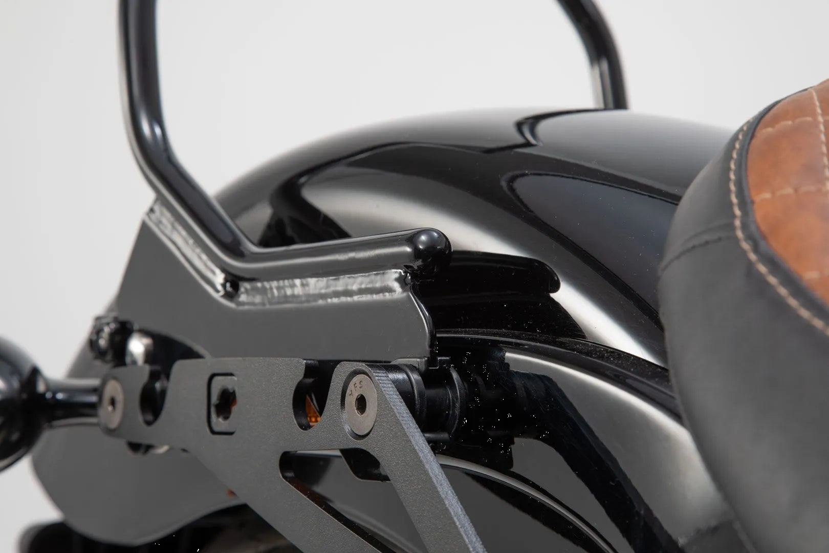 Sw-motech Slh Side Carrier Adapter Kit For Softail