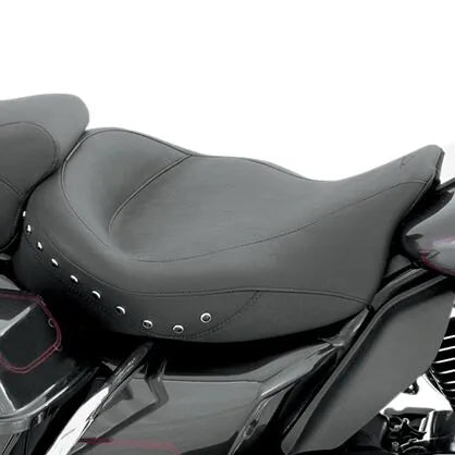 Mustang Studded Super Wide Solo Seat