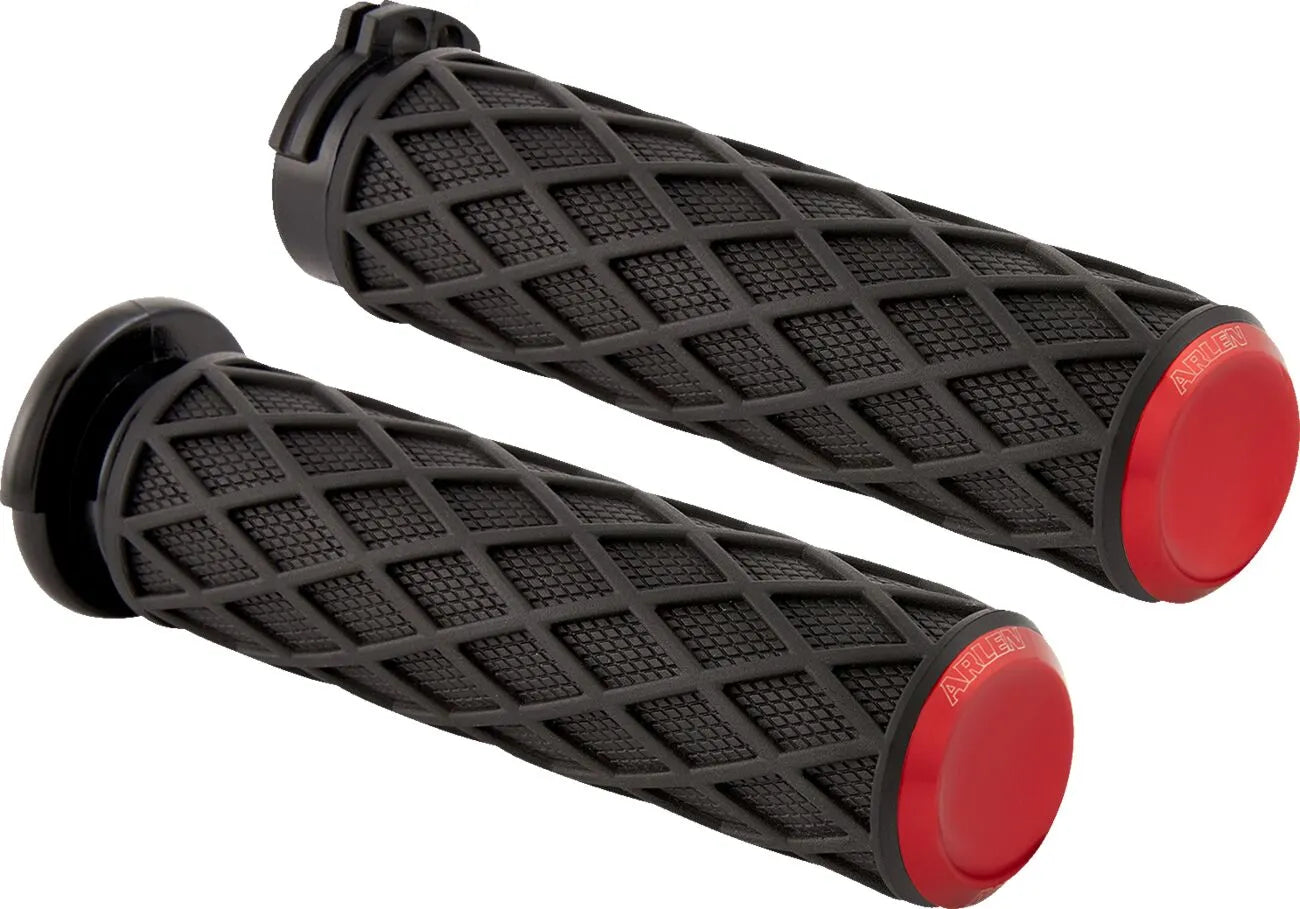 Arlen Ness Diamond Grips - 1" Handlebar