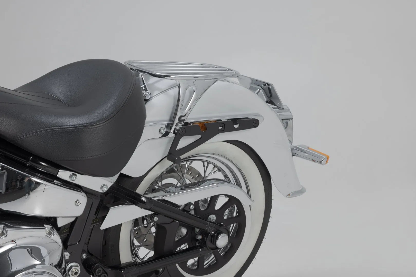 Sw-motech Slh Side Carrier For Harley-davidson