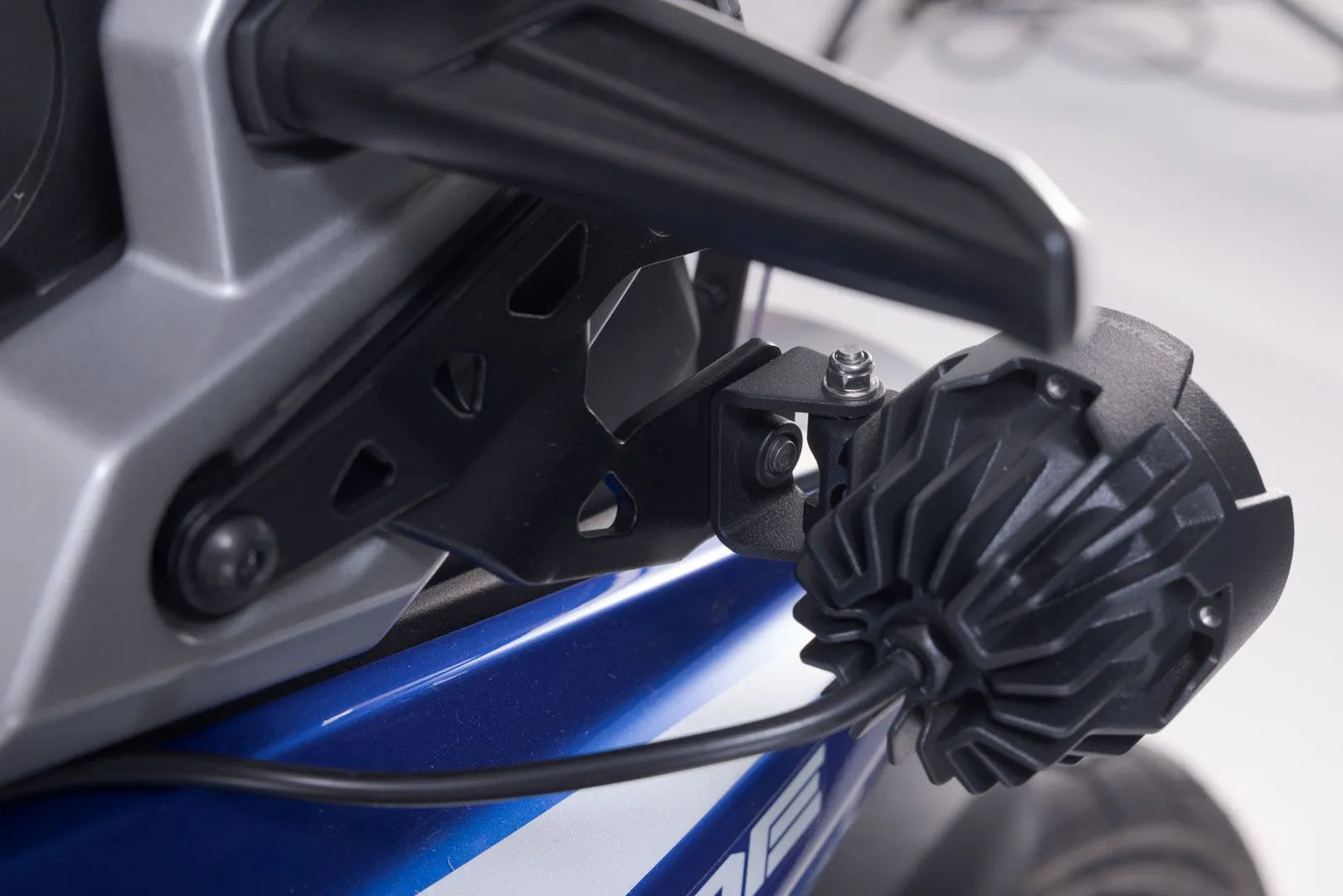 Sw-motech Light Mounting Kit