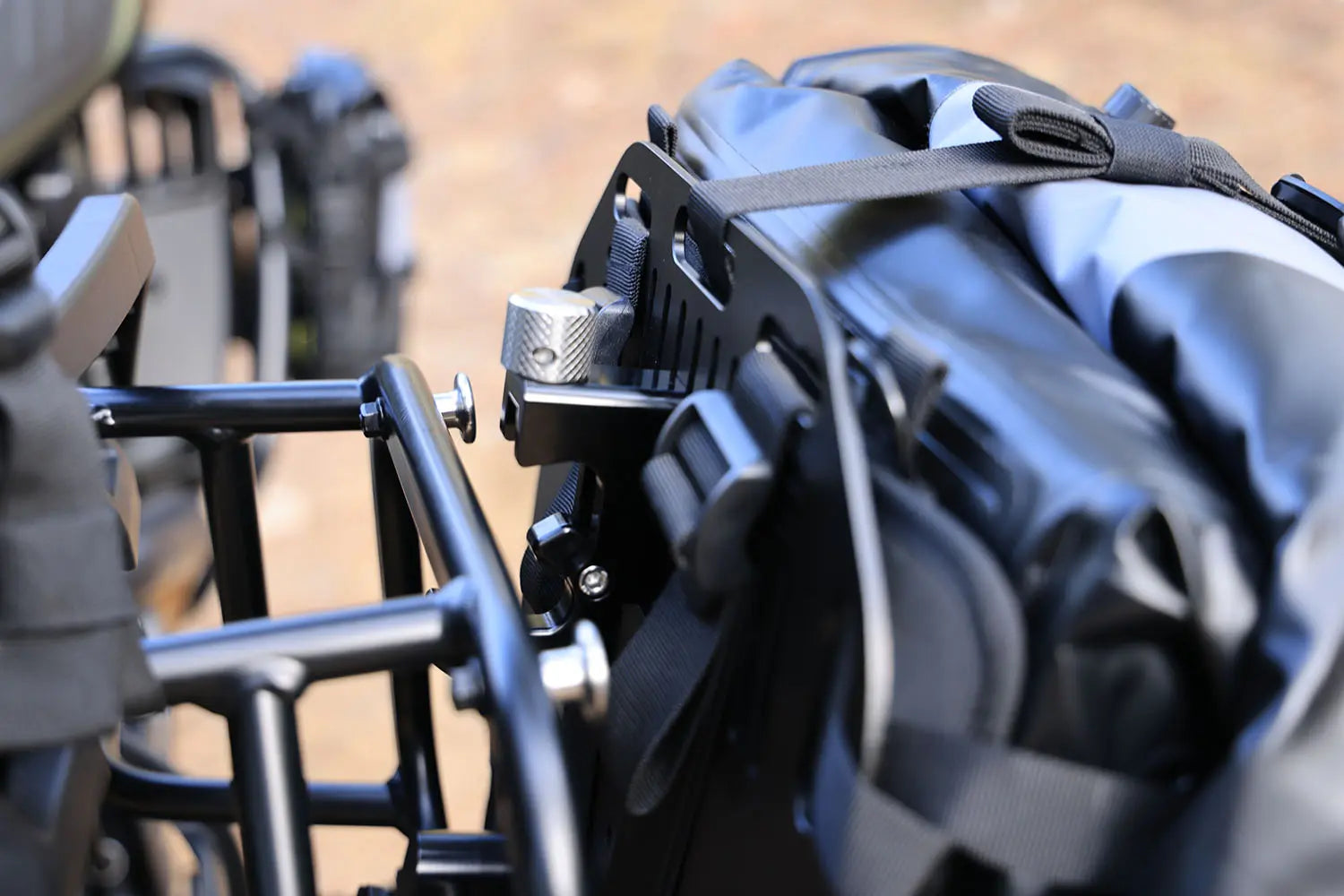 Nelson Rigg Quick Release Saddlebag Plate