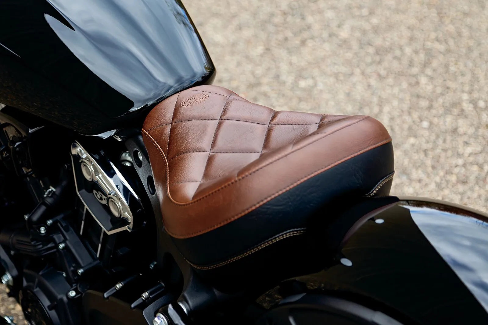 Mustang Solo Touring Seat - Brown Vinyl