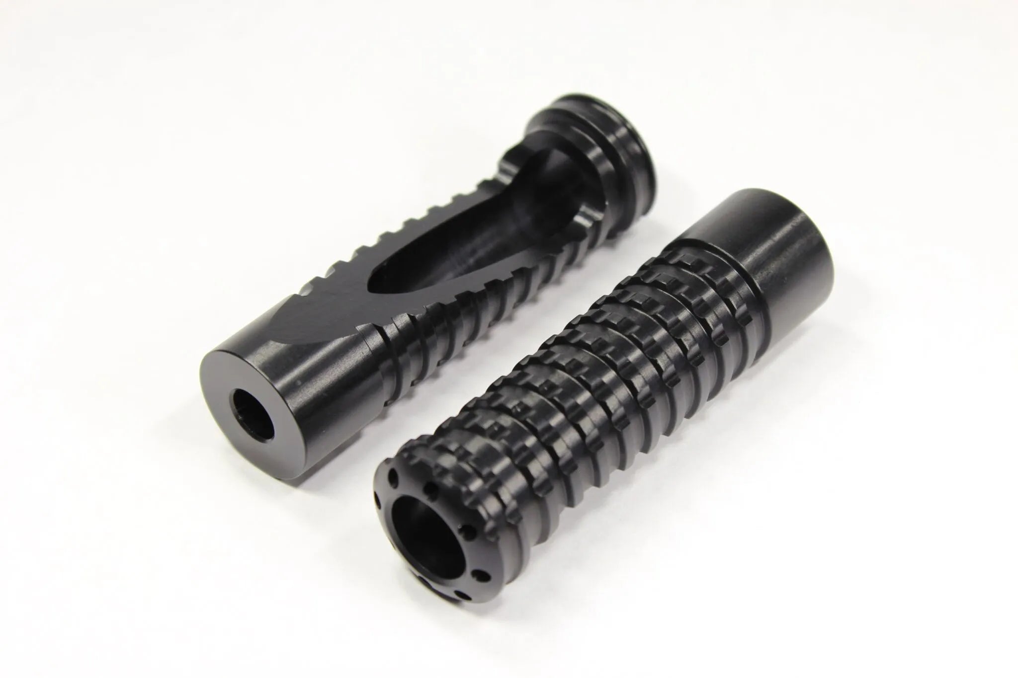 Gilles Tooling Uf18 Footpeg - Black Aluminum